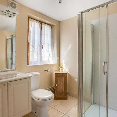 Gageac-et-rouillac Sleeps 6 Pool Wifi *