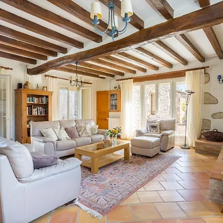Gageac-et-rouillac Sleeps 6 Pool Wifi