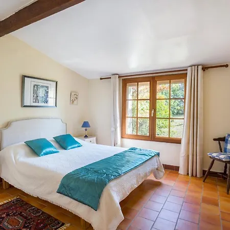 Gageac-et-rouillac Sleeps 6 Pool Wifi